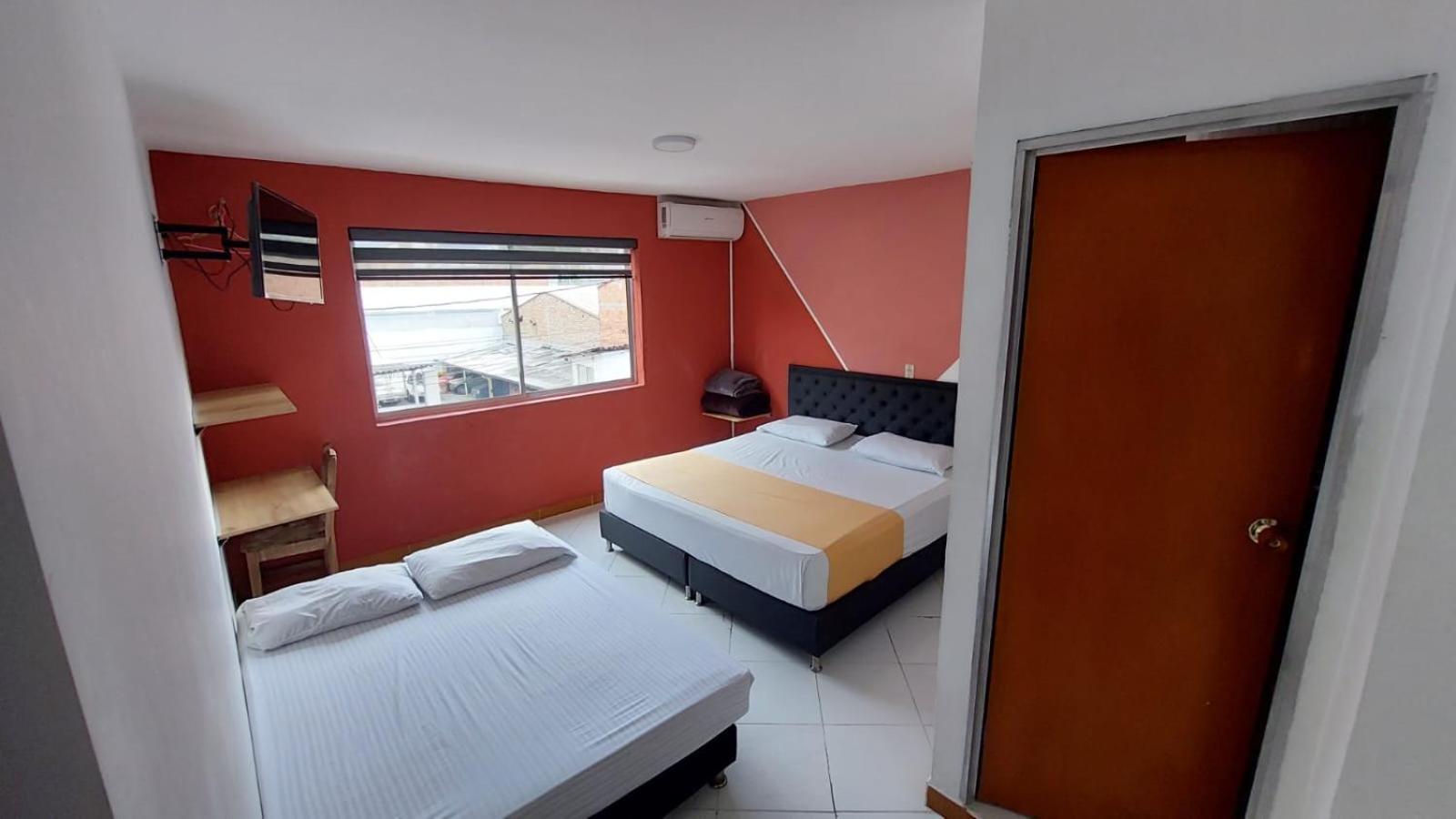 Hotel Picasso 70 Медельїн Екстер'єр фото